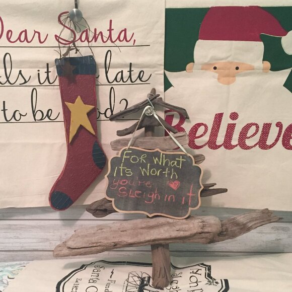 37- (4moresfun) I Believe Santa Has A Sacs Of Ho's - Picture 2 of 16